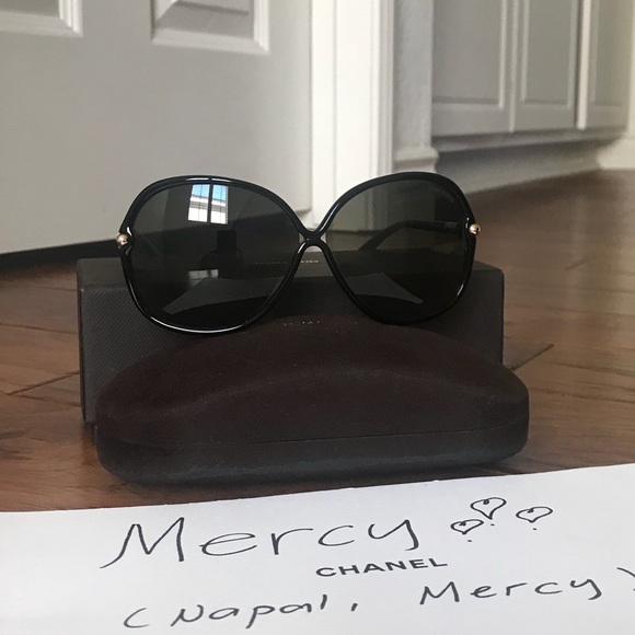 Tom Ford Sunglasses - Picture 2 of 8